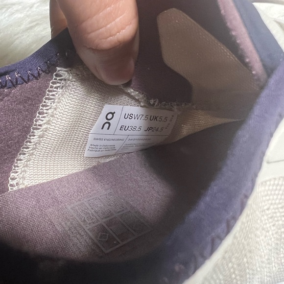 ON Cloud 5 Coast Sand/Mulberry - Picture 8 of 8